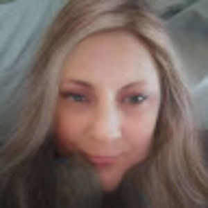 Meet your Posher, Shana